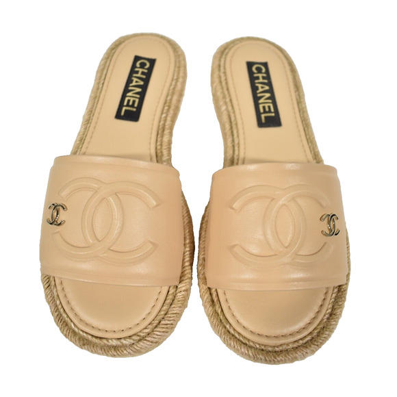Chanel 23C Beige Lambskin Leather CC Logo Slide Sandal Slip Espadrille Flat 37 - Picture 1 of 12